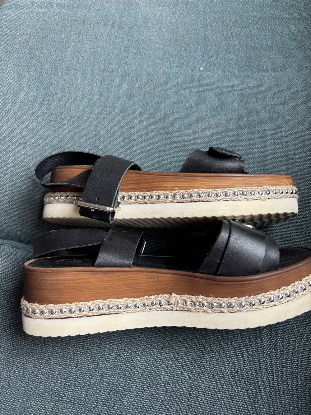 L'INTERVALLE Black Leather Buckle Platform Sandals - Picture 2 of 7